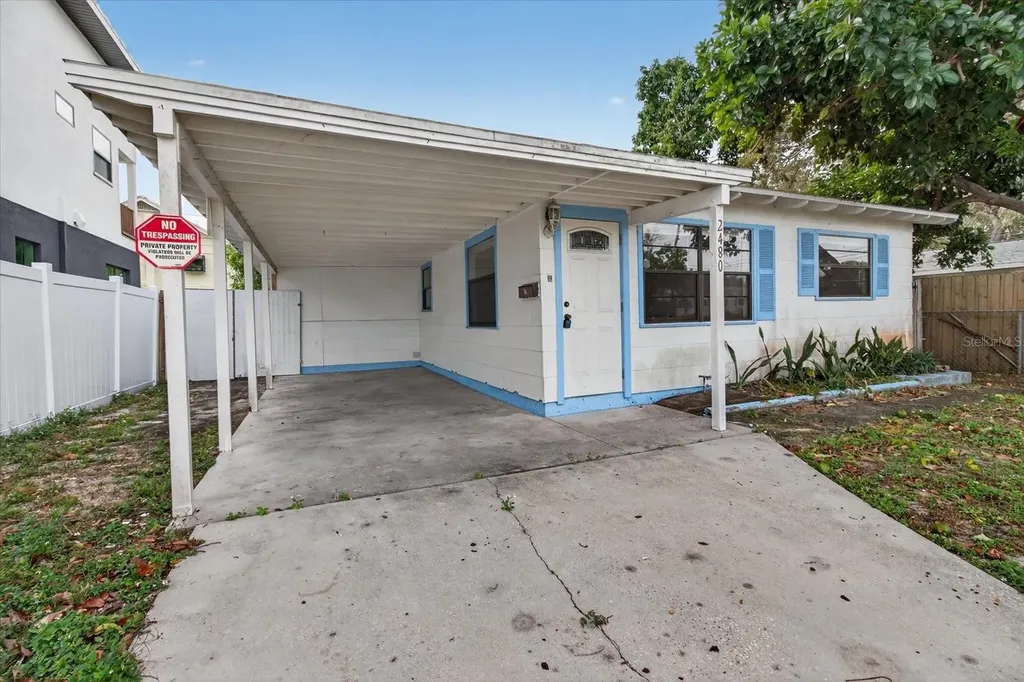 2480 18th Avenue N St Petersburg FL 33713