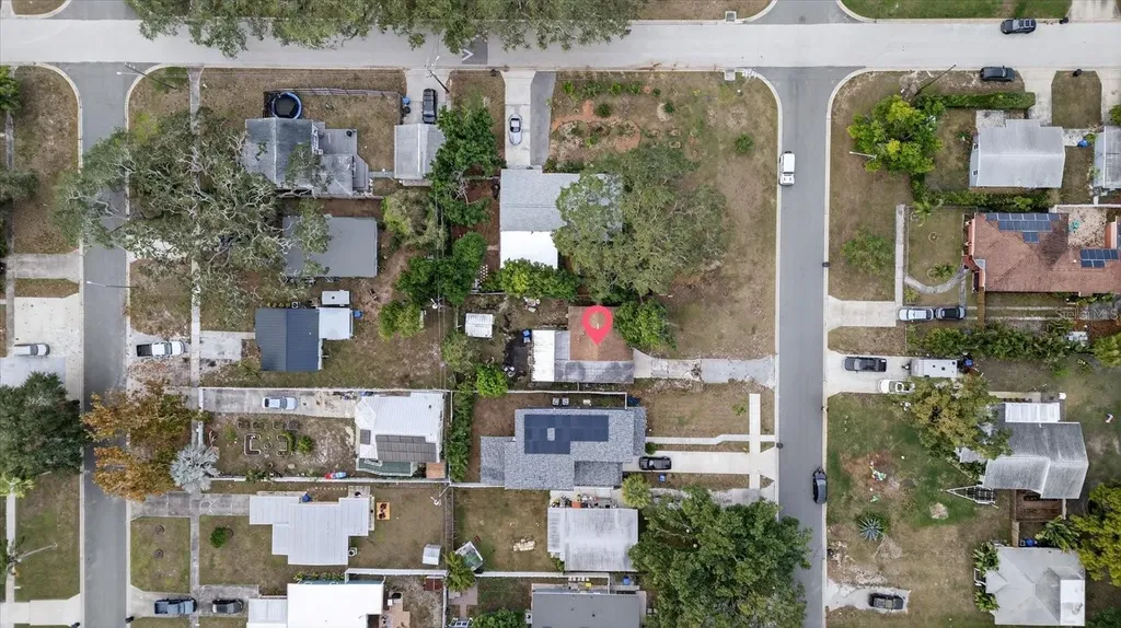 2480 18th Avenue N St Petersburg FL 33713