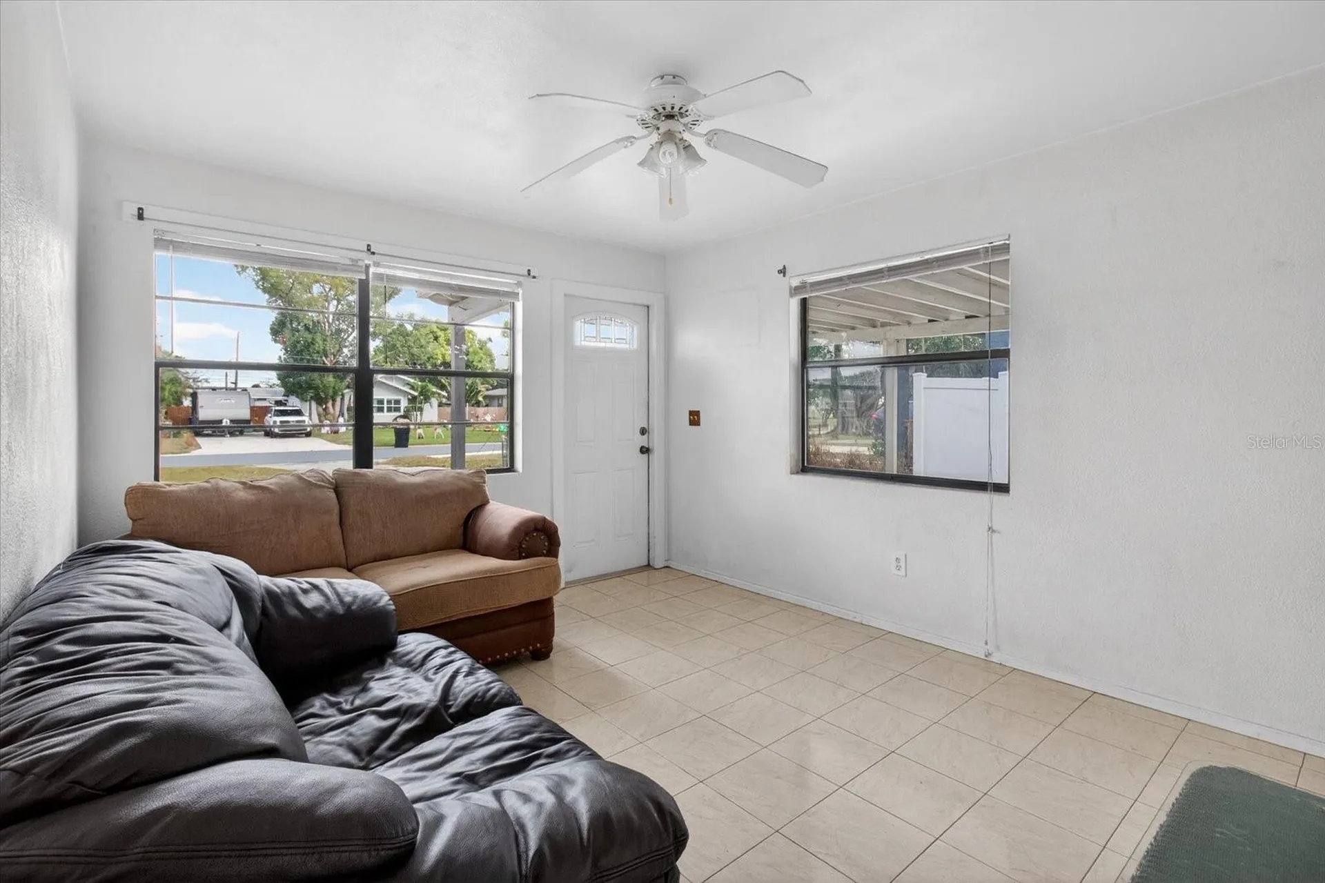 2480 18th Avenue N St Petersburg FL 33713