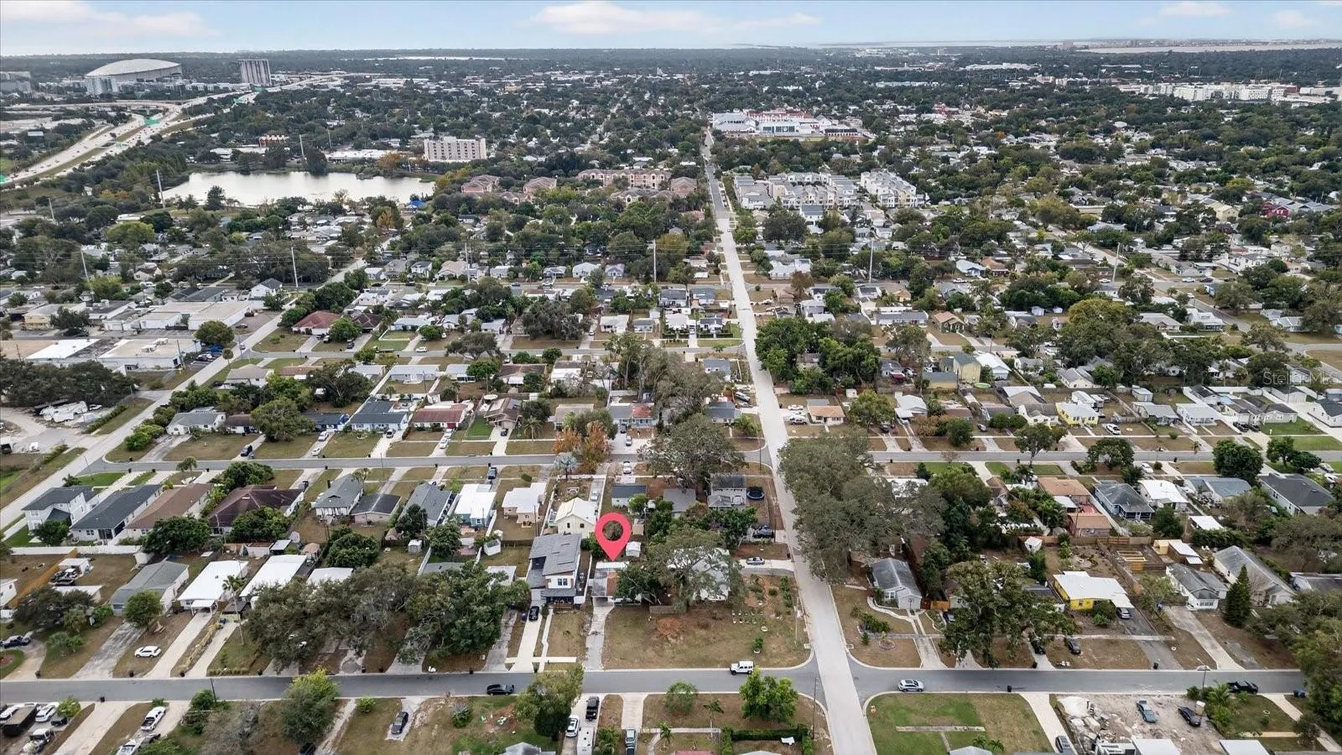 2480 18th Avenue N St Petersburg FL 33713