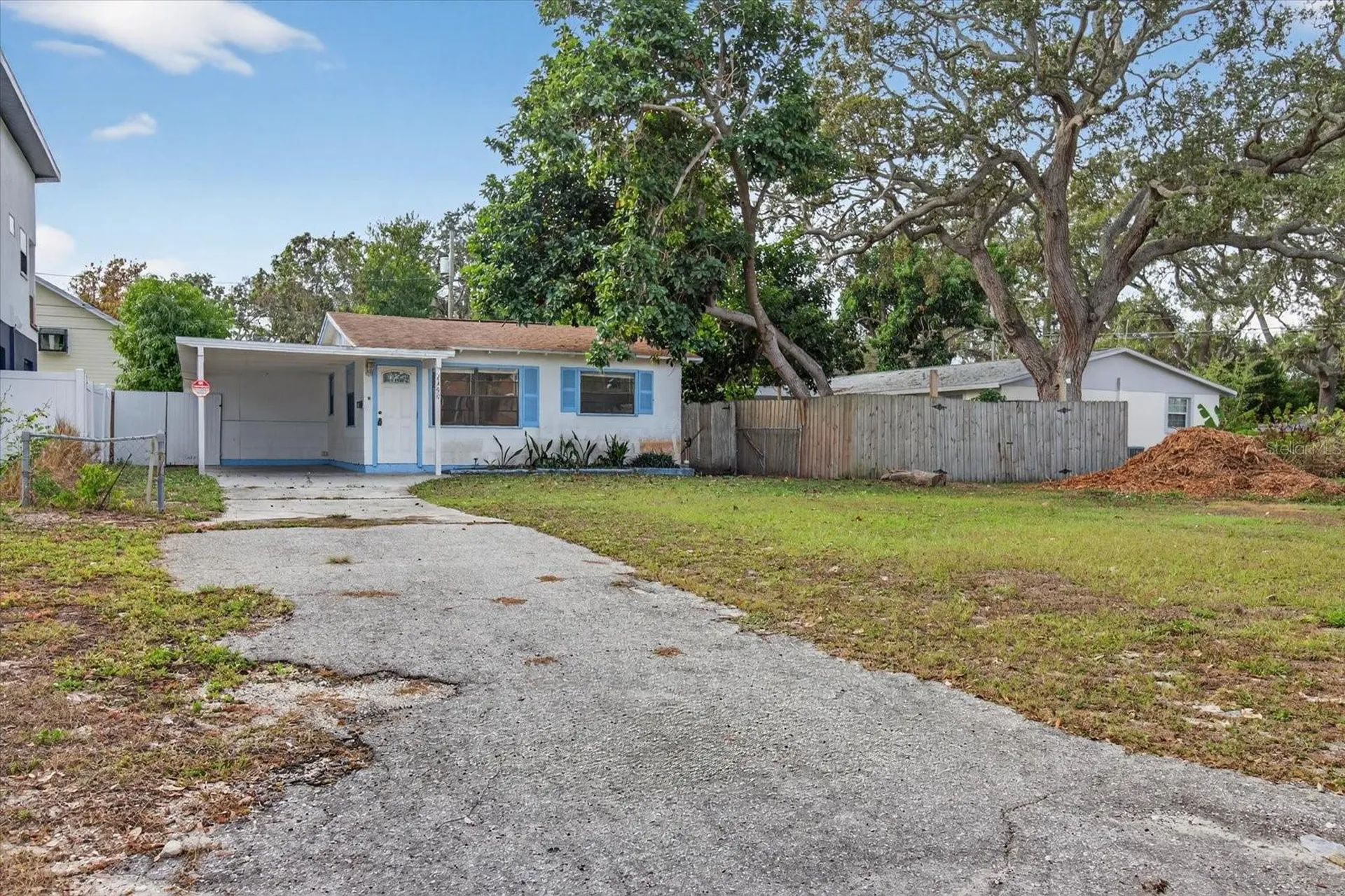 2480 18th Avenue N St Petersburg FL 33713