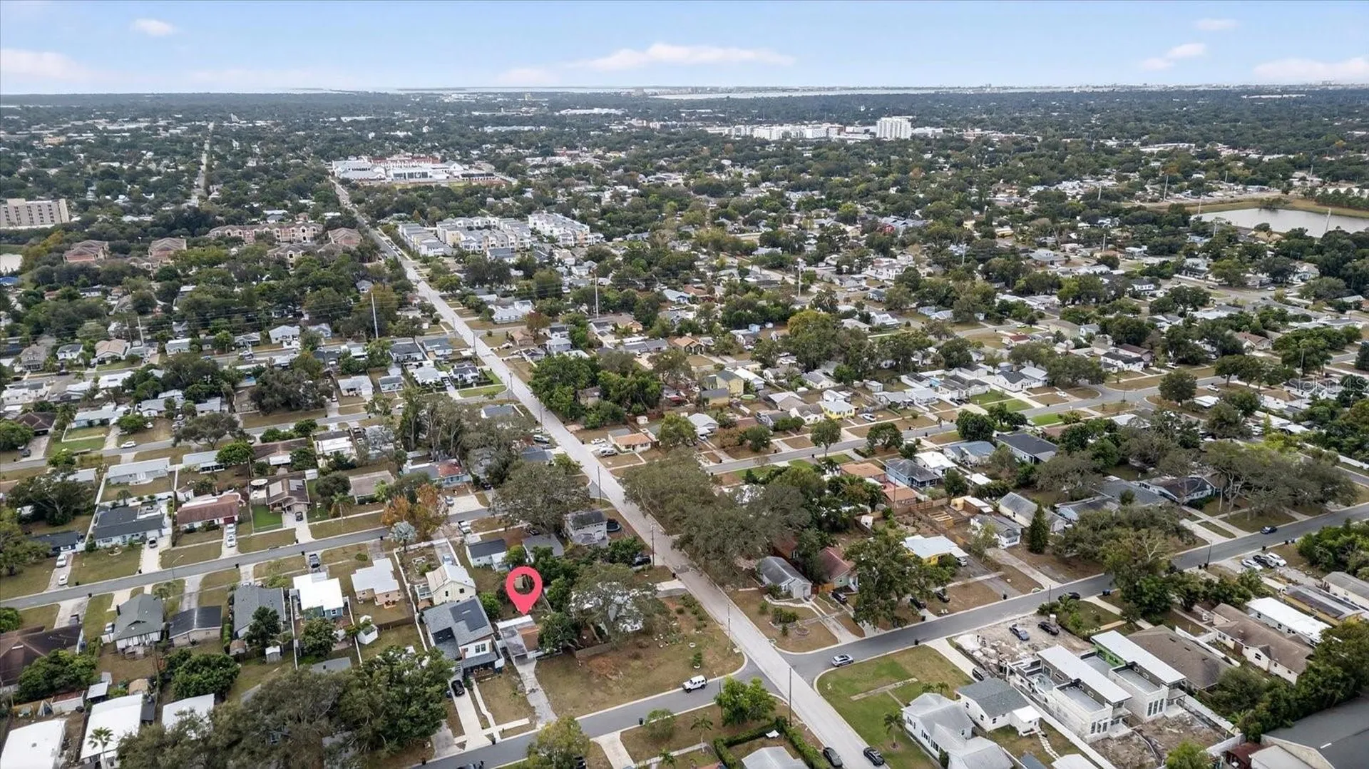 2480 18th Avenue N St Petersburg FL 33713