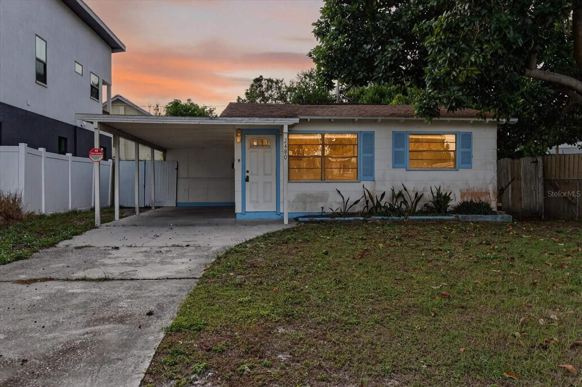 2480 18th Avenue N St Petersburg FL 33713