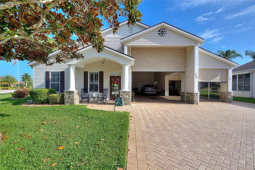 489 Meandering Way Polk City FL 33868