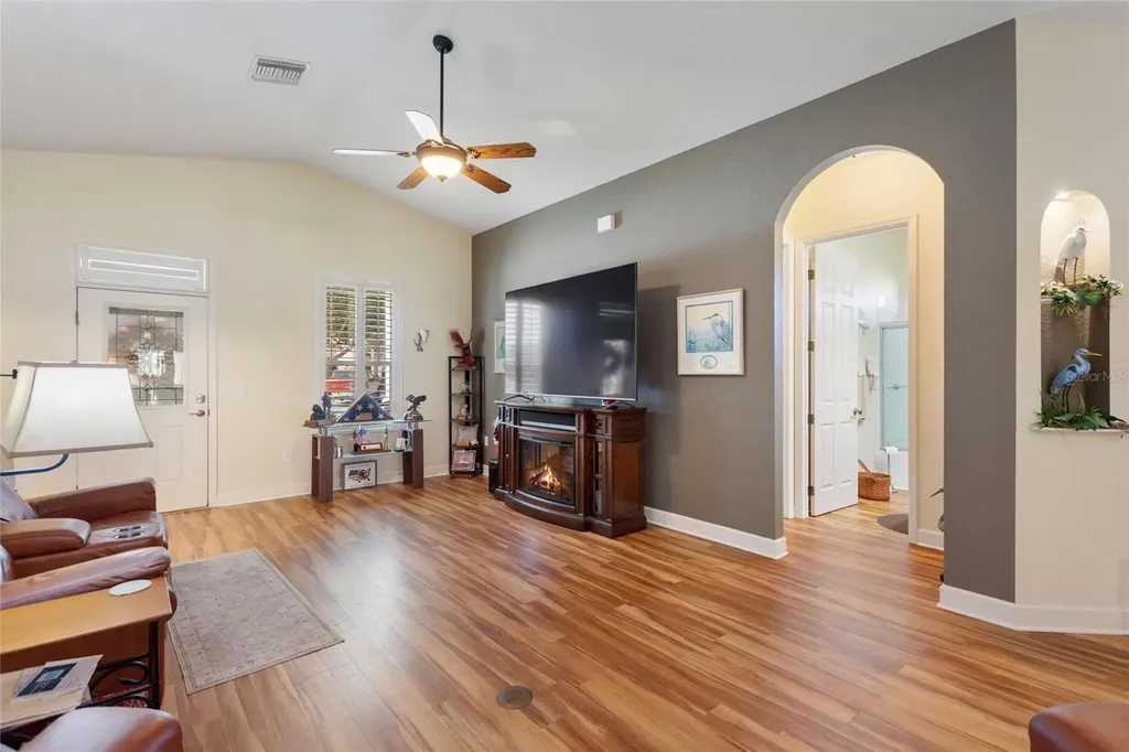 489 Meandering Way Polk City FL 33868