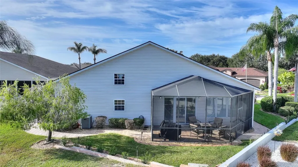 489 Meandering Way Polk City FL 33868