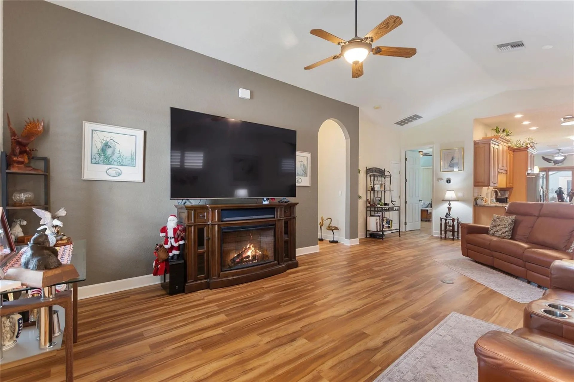 489 Meandering Way Polk City FL 33868