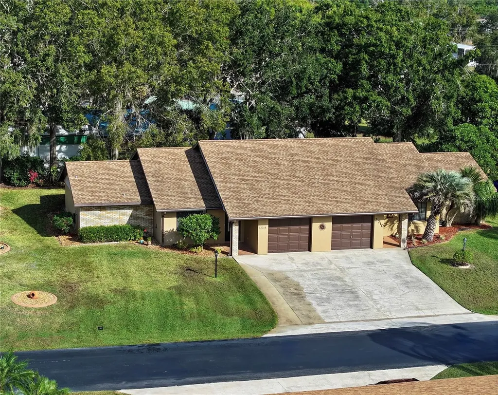2214 Hidden Creek Circle Sebring FL 33870