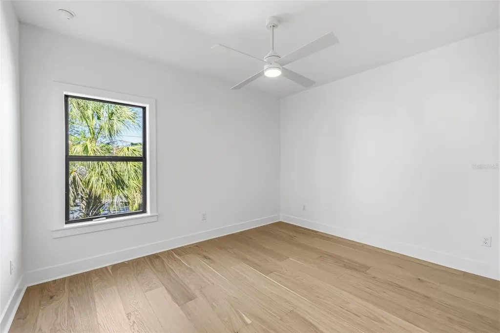 3010 S Esperanza Avenue Tampa FL 33629