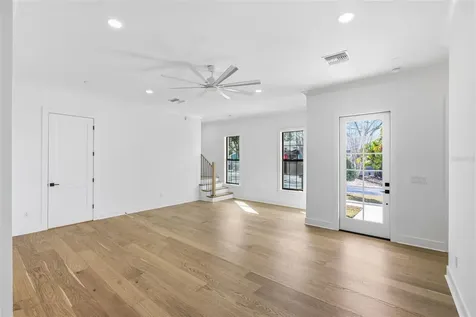 3010 S Esperanza Avenue Tampa FL 33629