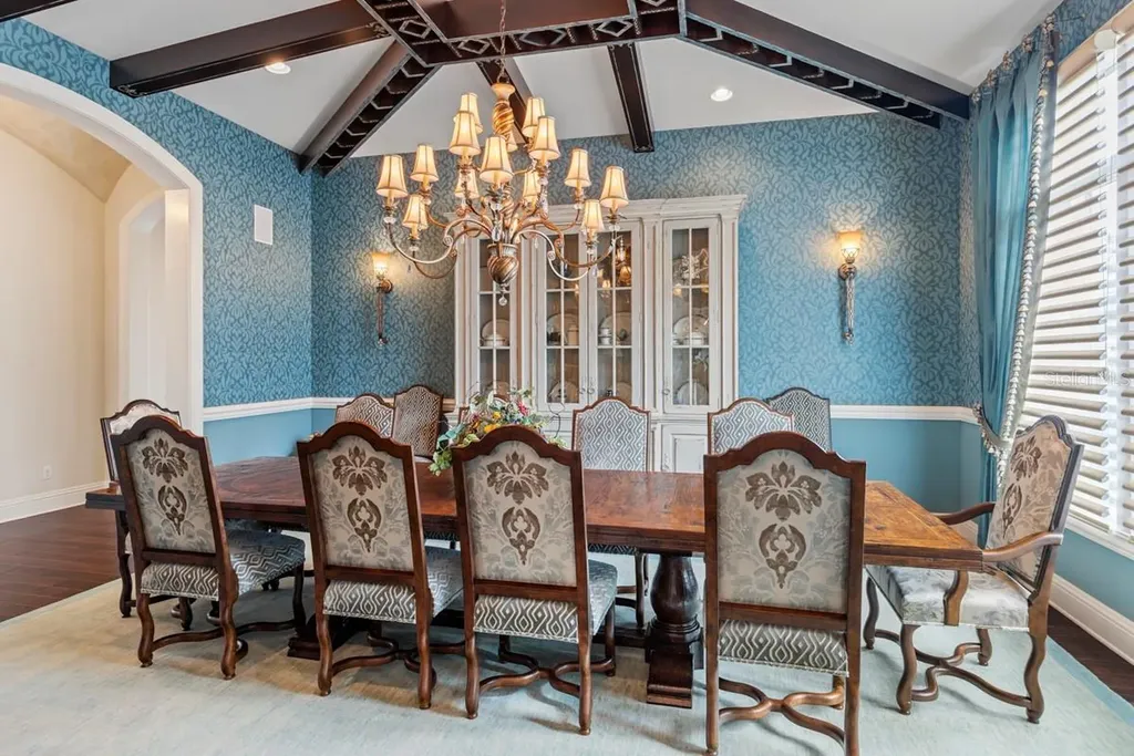 10024 Enchanted Oak Drive Golden Oak FL 32836