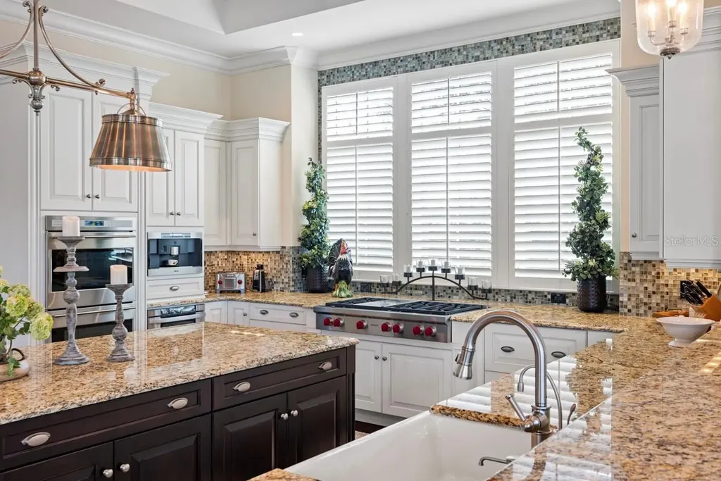 10024 Enchanted Oak Drive Golden Oak FL 32836