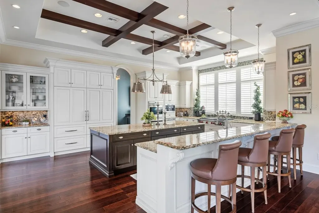10024 Enchanted Oak Drive Golden Oak FL 32836