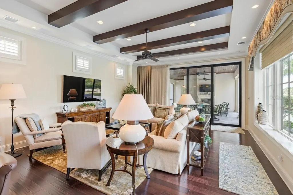 10024 Enchanted Oak Drive Golden Oak FL 32836