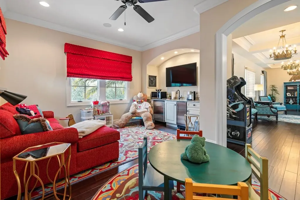 10024 Enchanted Oak Drive Golden Oak FL 32836