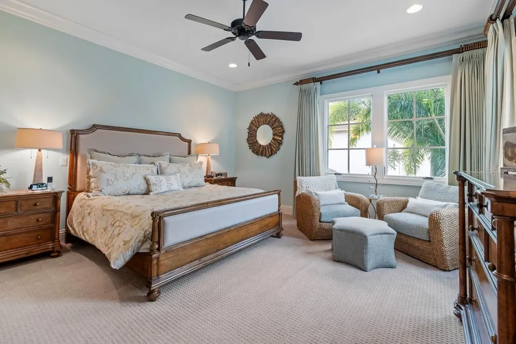 10024 Enchanted Oak Drive Golden Oak FL 32836