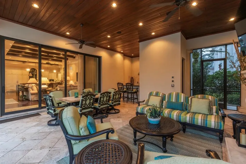 10024 Enchanted Oak Drive Golden Oak FL 32836