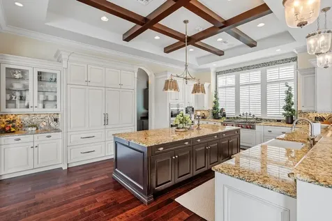 10024 Enchanted Oak Drive Golden Oak FL 32836