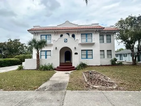 725 W Central Avenue Winter Haven FL 33880