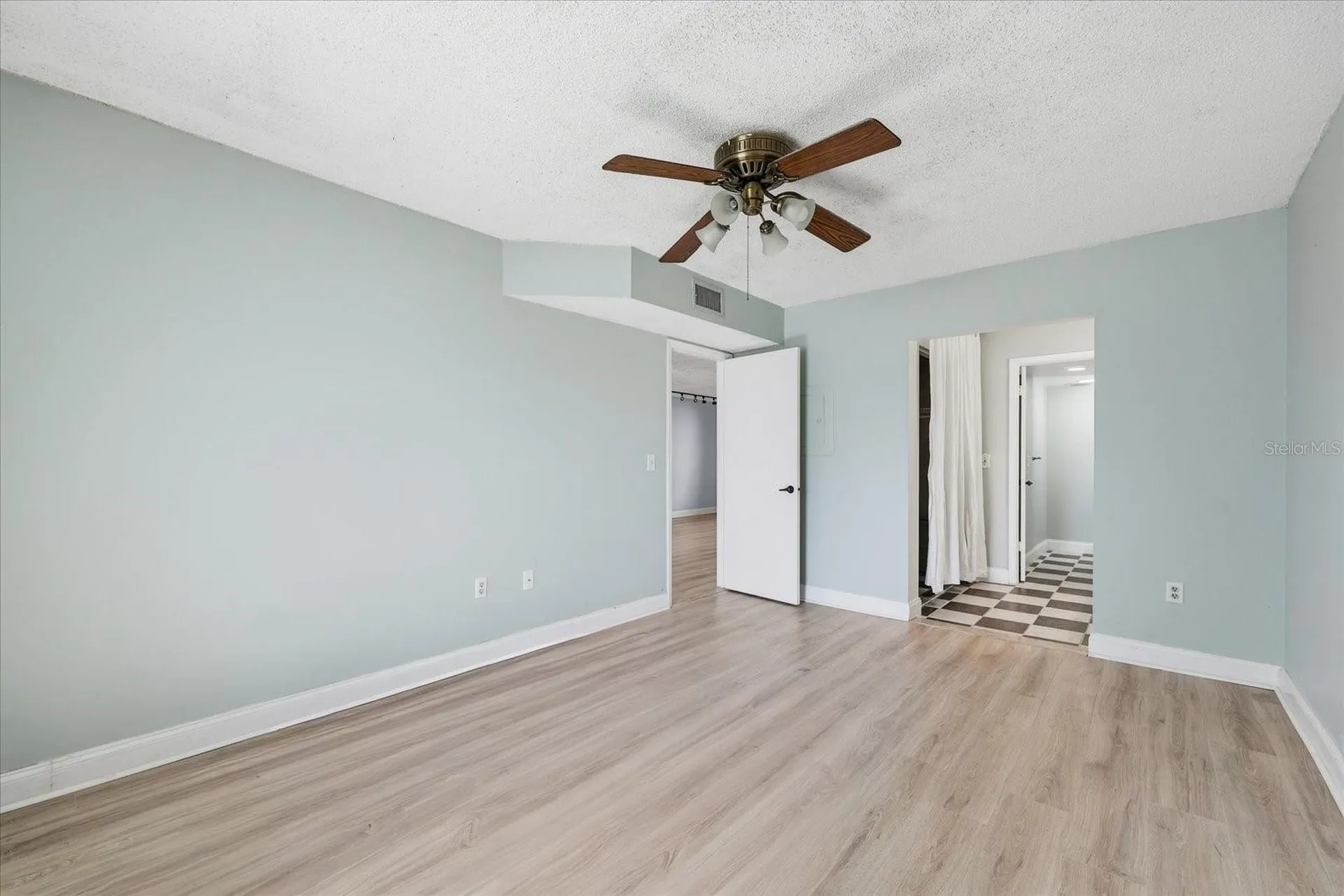 8605 Bardmoor Boulevard Seminole FL 33777