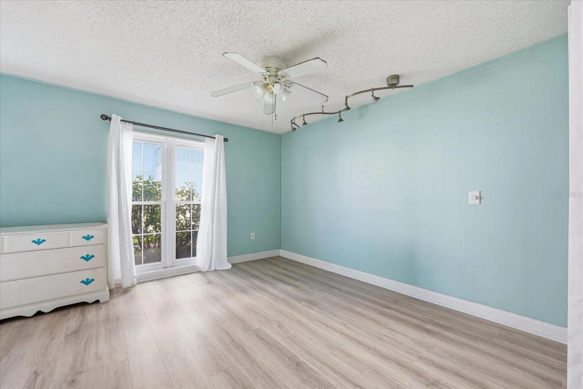 8605 Bardmoor Boulevard Seminole FL 33777