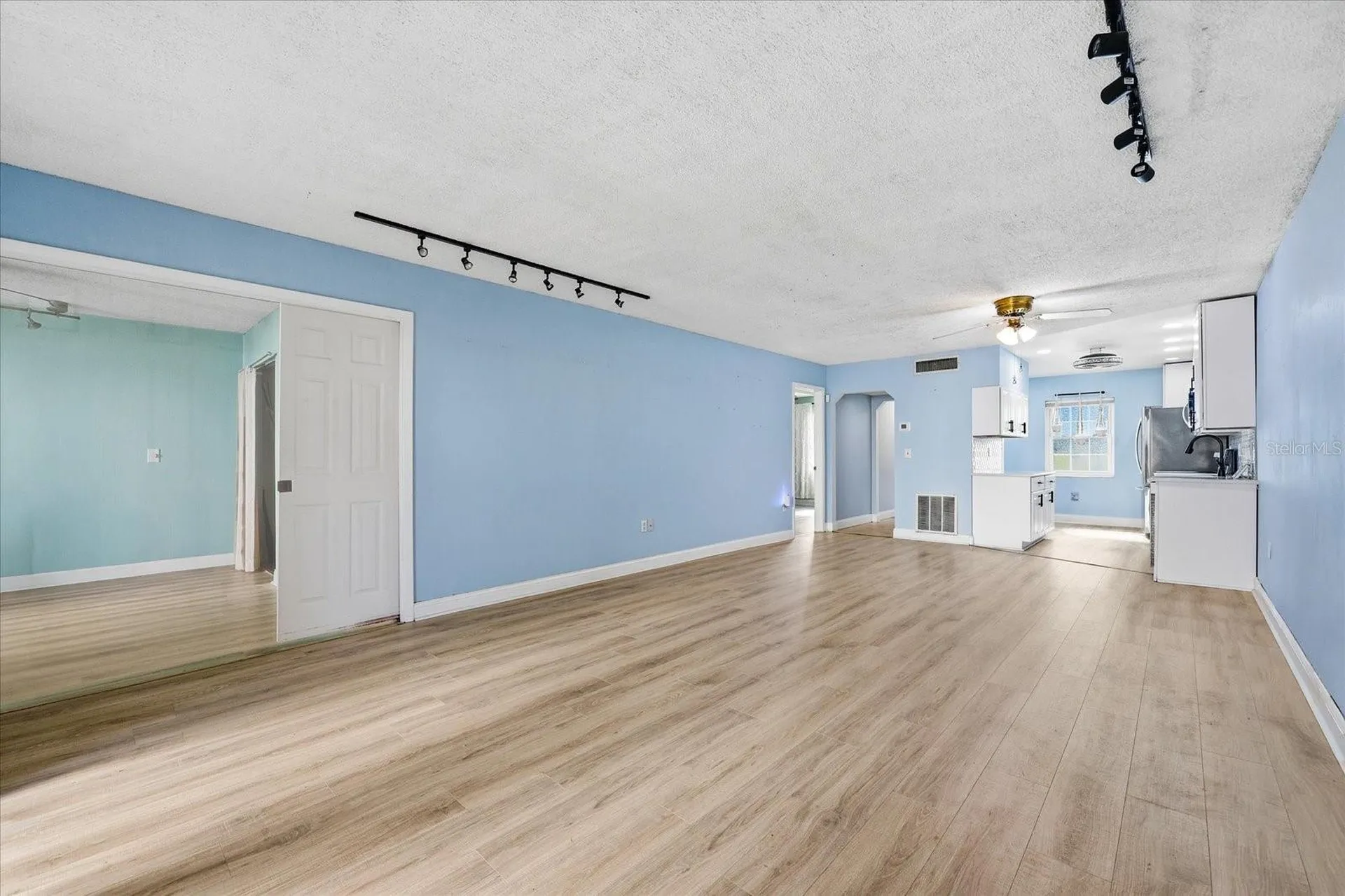 8605 Bardmoor Boulevard Seminole FL 33777