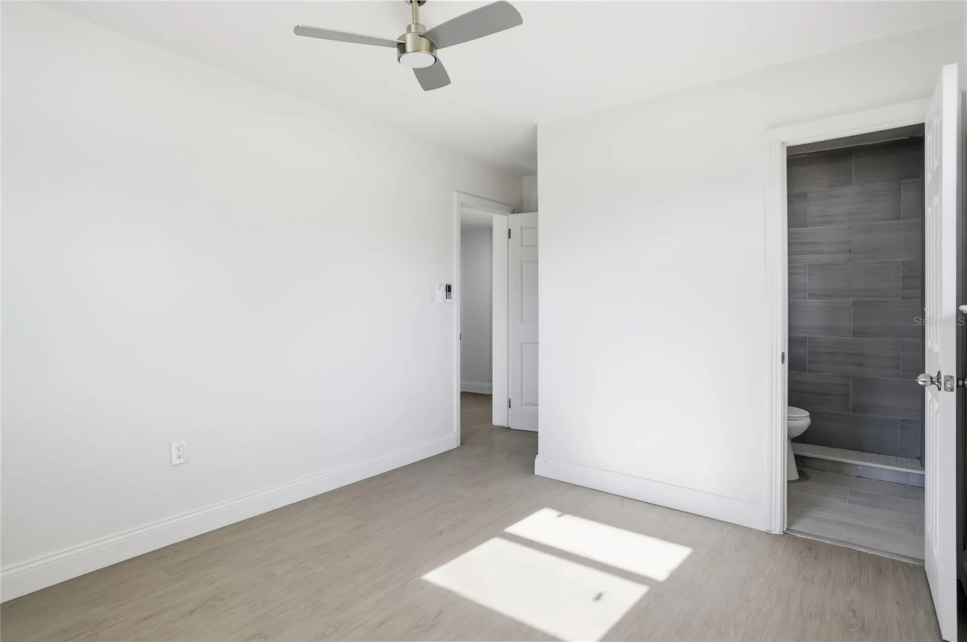 526 Engel Drive Orlando FL 32807