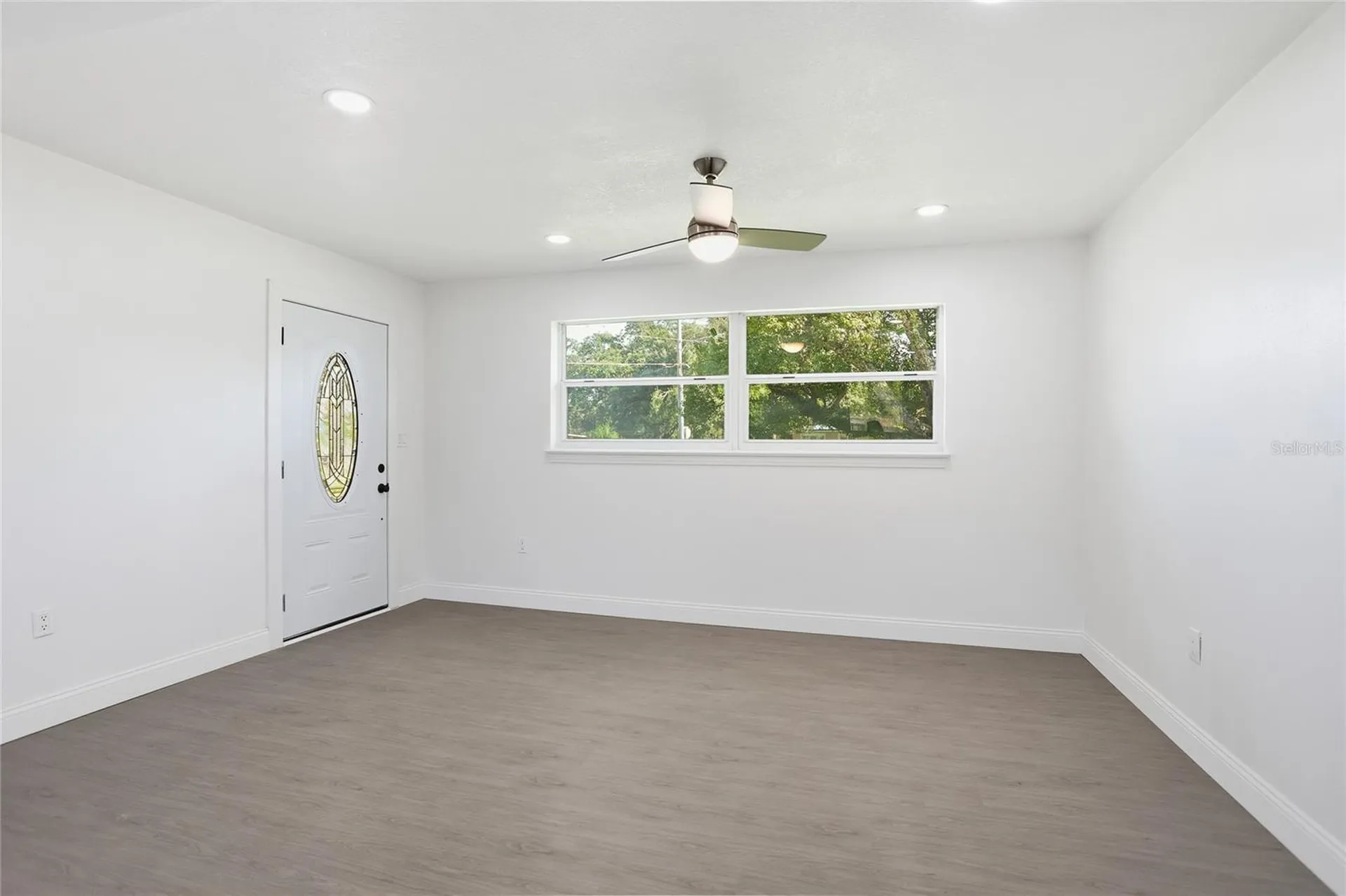 526 Engel Drive Orlando FL 32807