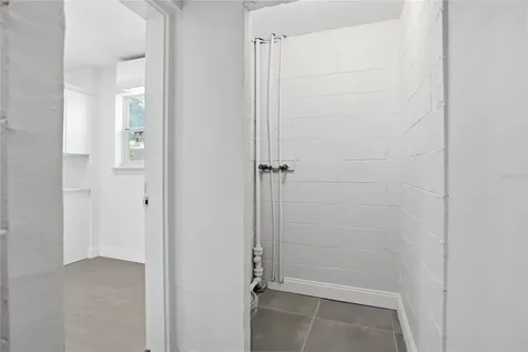 526 Engel Drive Orlando FL 32807