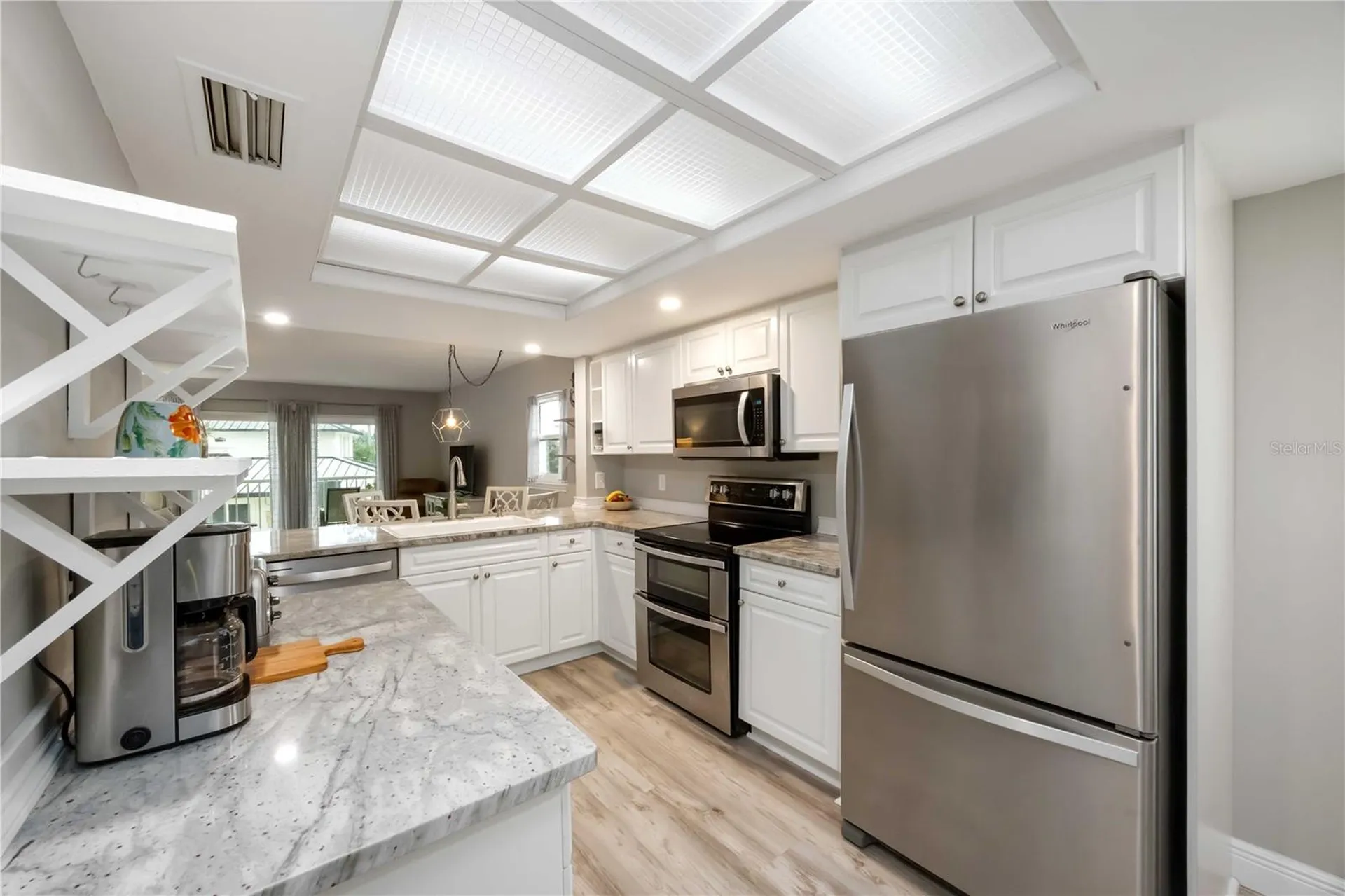 5031 N Beach Road Englewood FL 34223