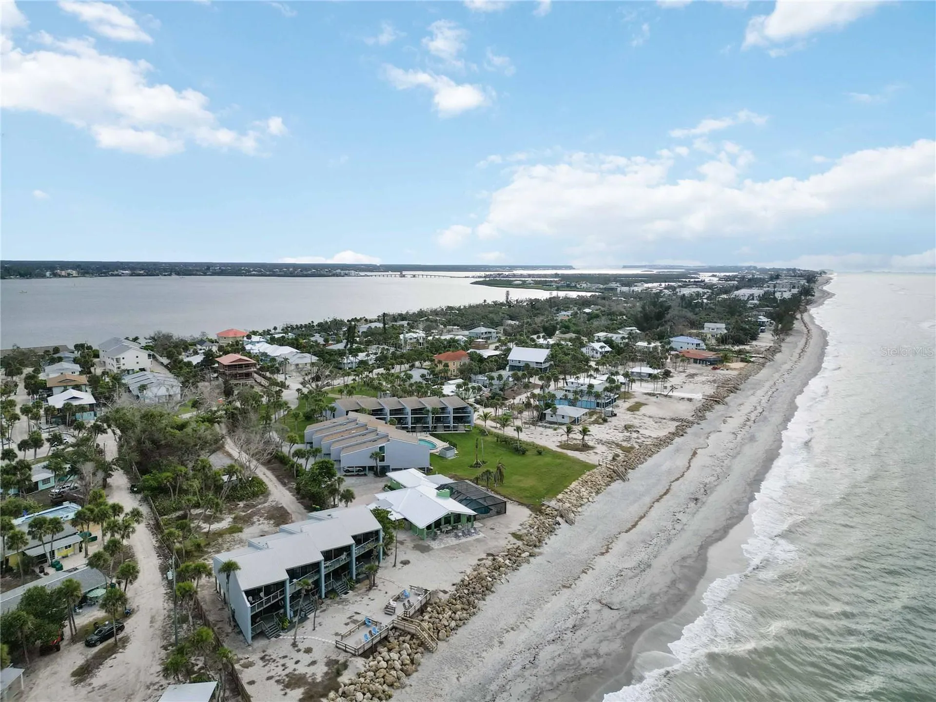 5031 N Beach Road Englewood FL 34223