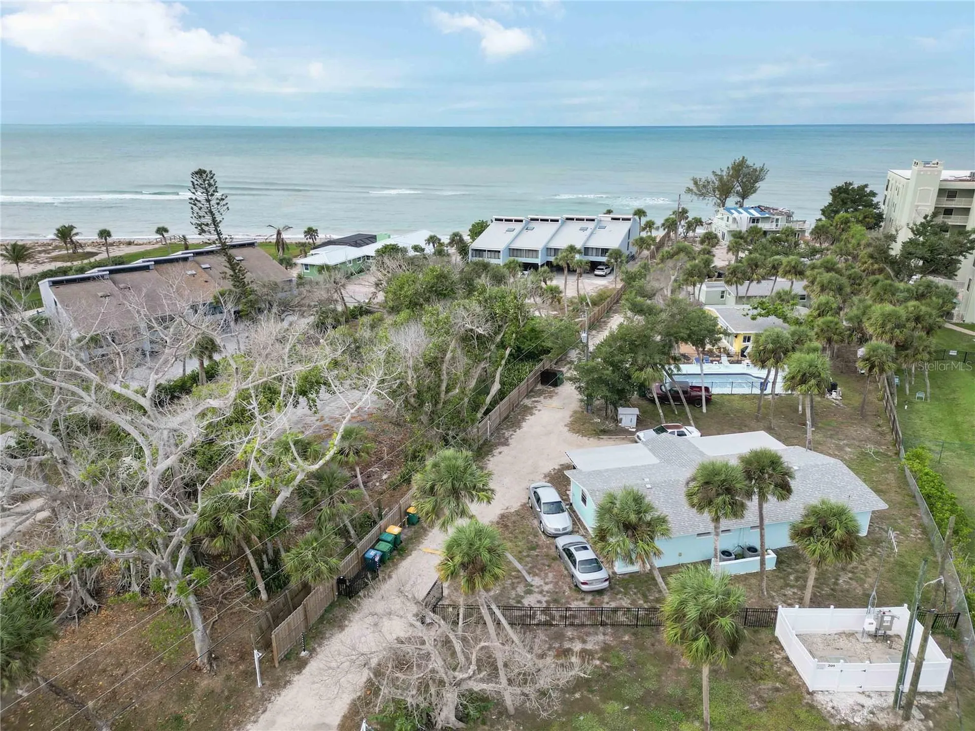 5031 N Beach Road Englewood FL 34223
