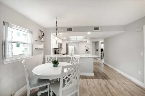 5031 N Beach Road Englewood FL 34223