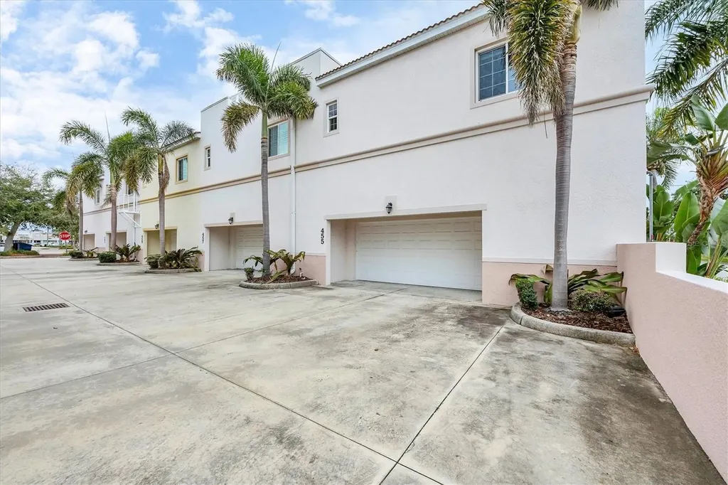 455 Nokomis Avenue S Venice FL 34285
