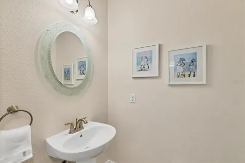 455 Nokomis Avenue S Venice FL 34285