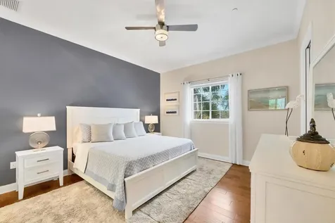455 Nokomis Avenue S Venice FL 34285