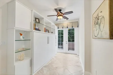 455 Nokomis Avenue S Venice FL 34285