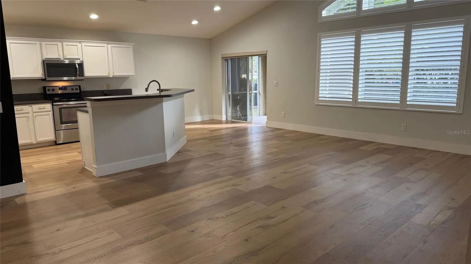 18835 Maisons Drive Lutz FL 33558
