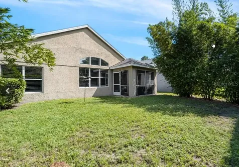 18835 Maisons Drive Lutz FL 33558