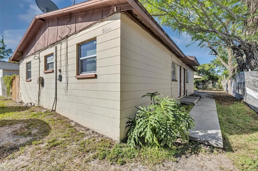 9220 N 13th Street Tampa FL 33612