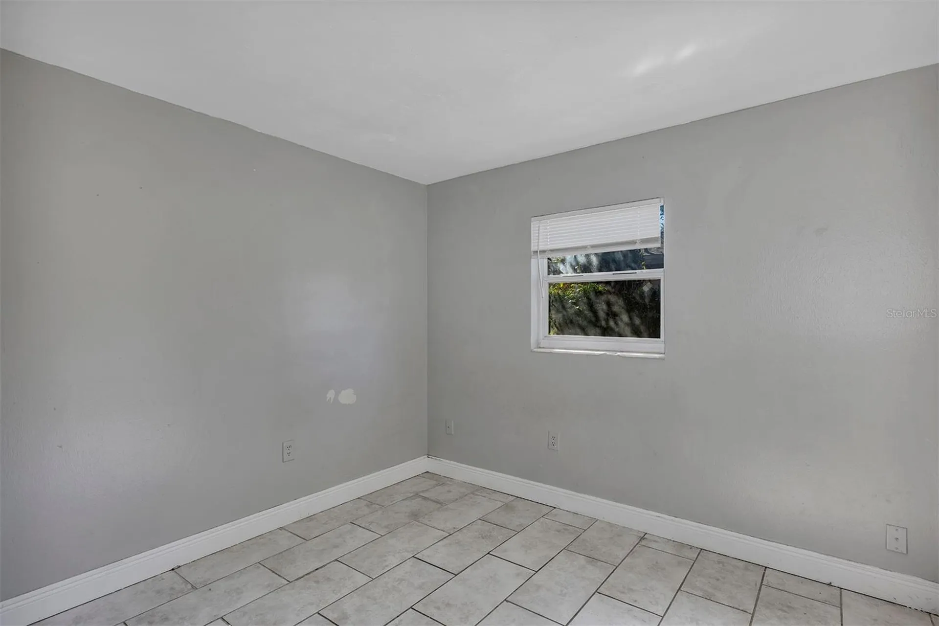 9220 N 13th Street Tampa FL 33612