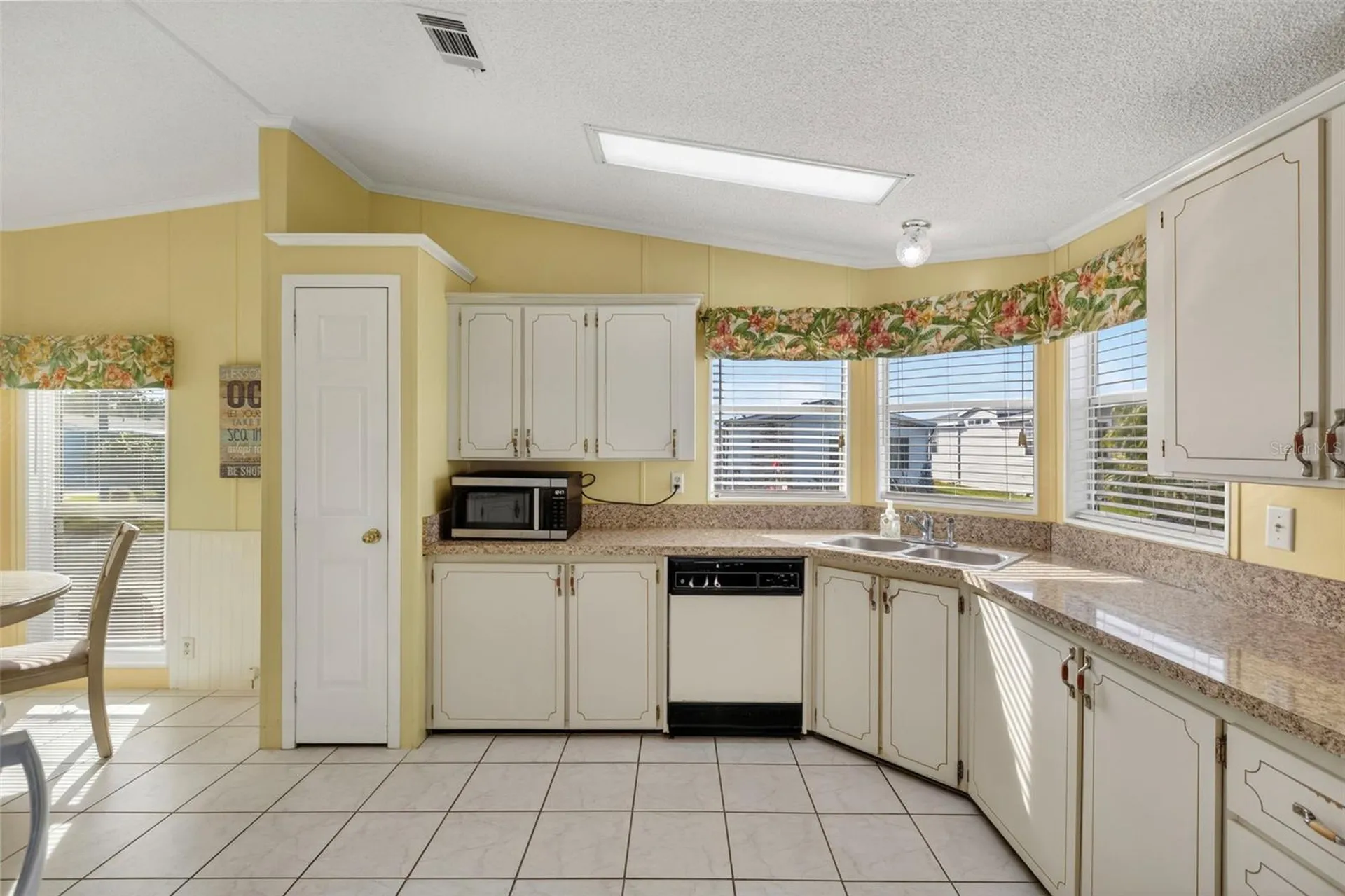 512 La Playa Circle North Port FL 34287