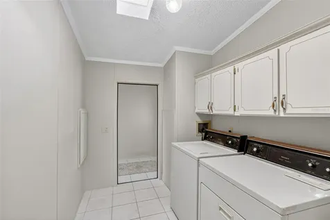 512 La Playa Circle North Port FL 34287