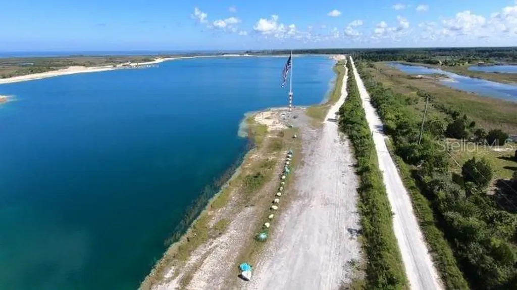 Old Dixie Highway Hudson FL 34667