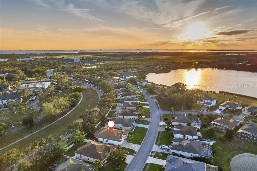 5127 44th Street W Bradenton FL 34210