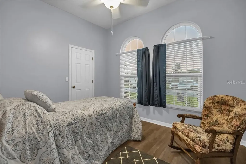 5127 44th Street W Bradenton FL 34210