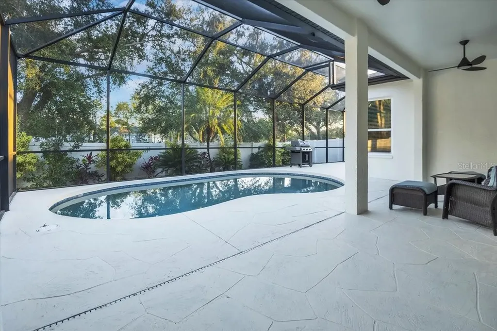 5127 44th Street W Bradenton FL 34210