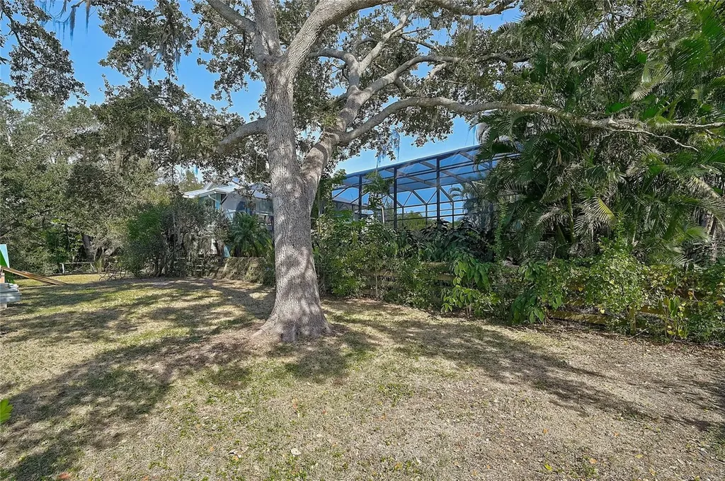 678 Faith Avenue Osprey FL 34229