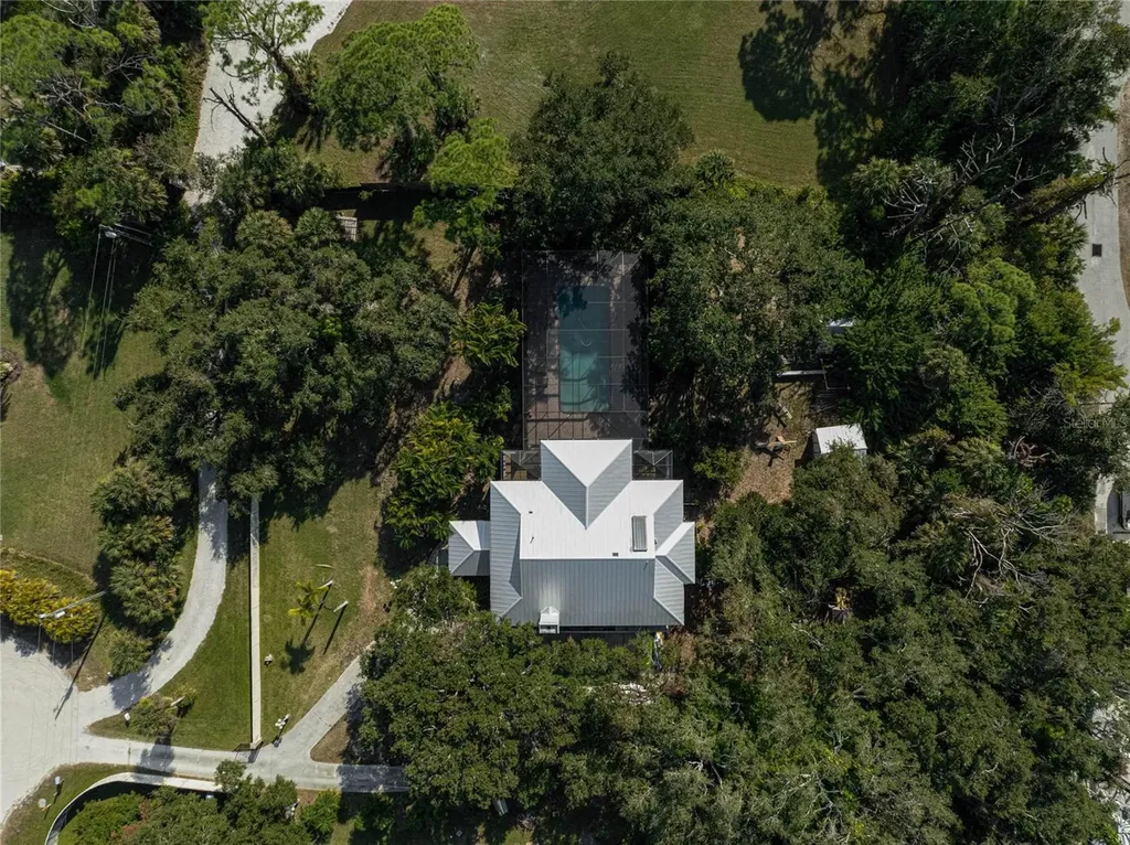 678 Faith Avenue Osprey FL 34229