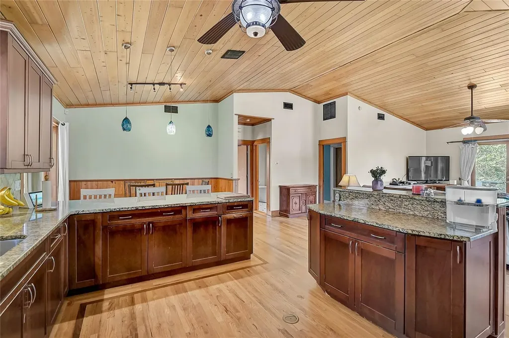 678 Faith Avenue Osprey FL 34229